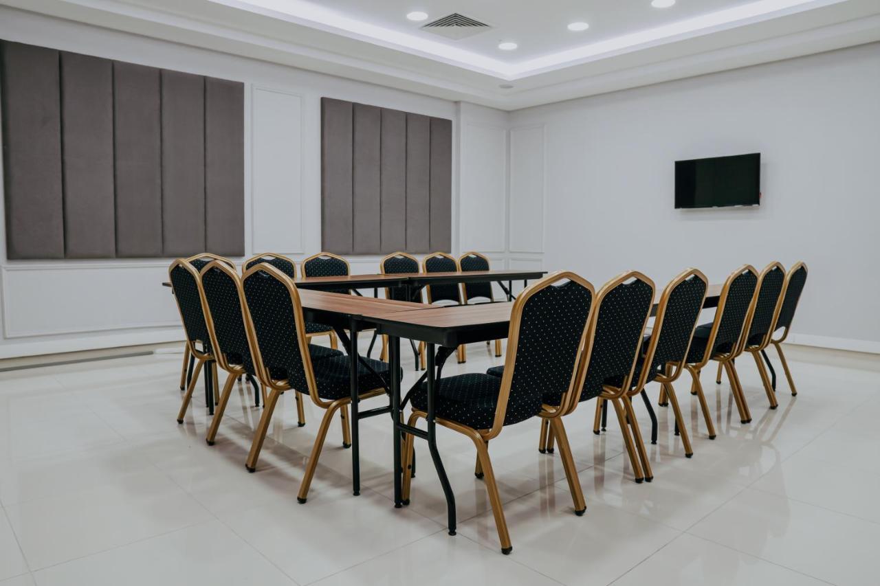 Sakarya Hotel Buitenkant foto